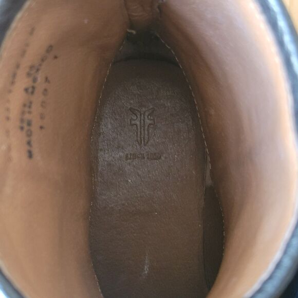 Frye Women's Back Zip Leather Booties Size 6.5 Western, Boho - Picture 6 of 10